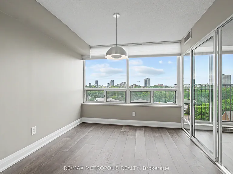 6 Willow St #1004 — Photo 12