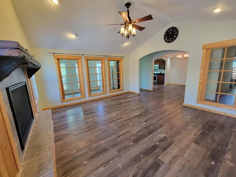 75 E Katina Ct — Photo 24