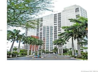 1541 Brickell Ave APT 3106, Miami, FL 33129