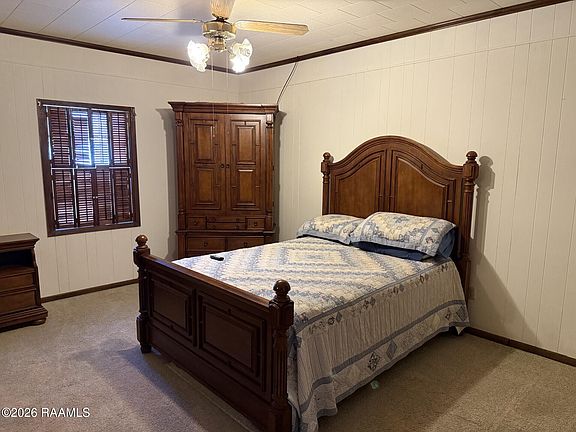 4th image of 705 E Lincoln Rd