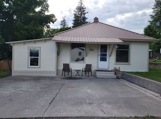 213 Washington St, Thompson Falls, MT 59873