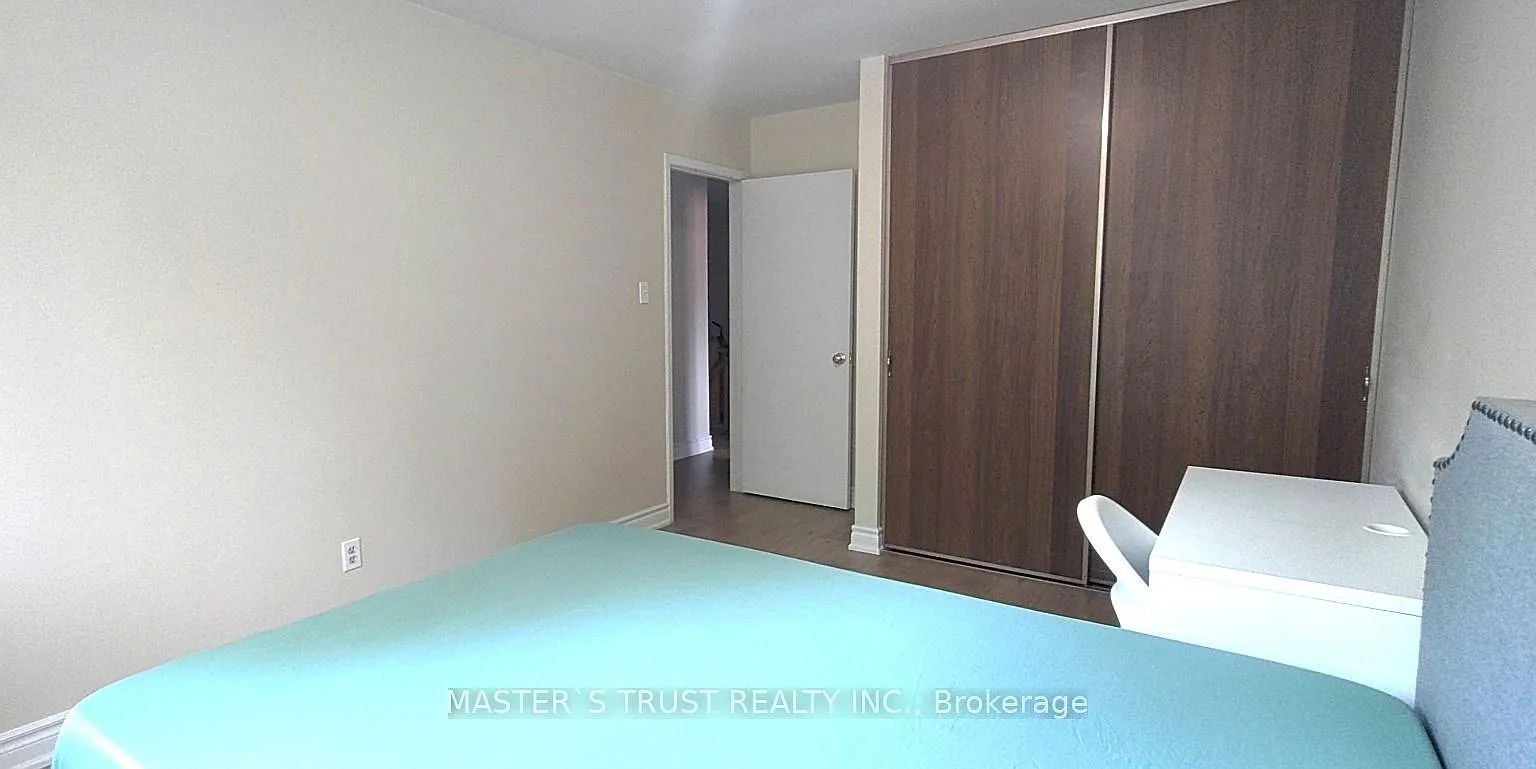 1 bed, $900 — Photo 4