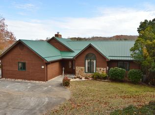 65 Piney Point Ln, Union Hall, VA 24176