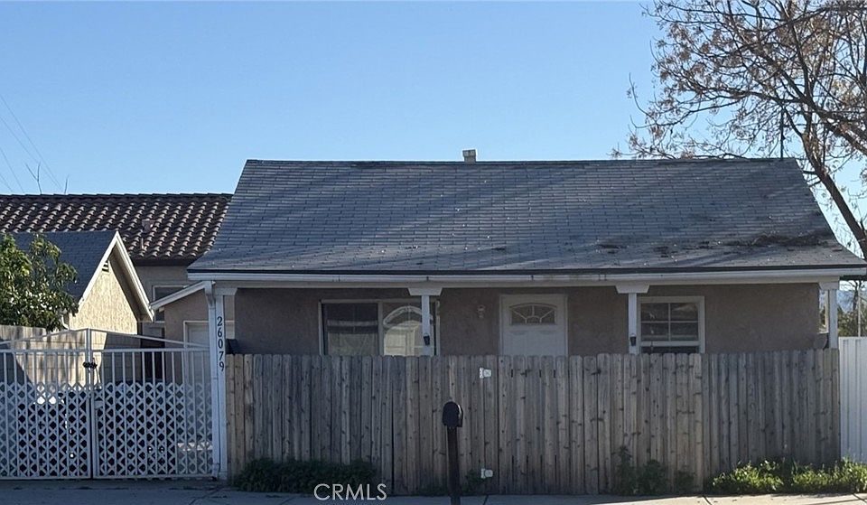 1st image of 26079 9th St