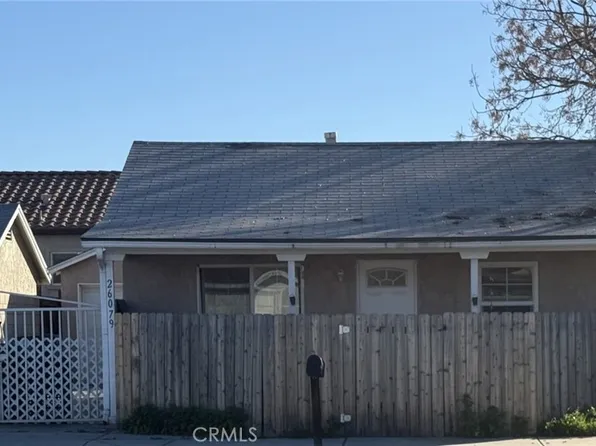26079 9th St, Highland, CA 92346