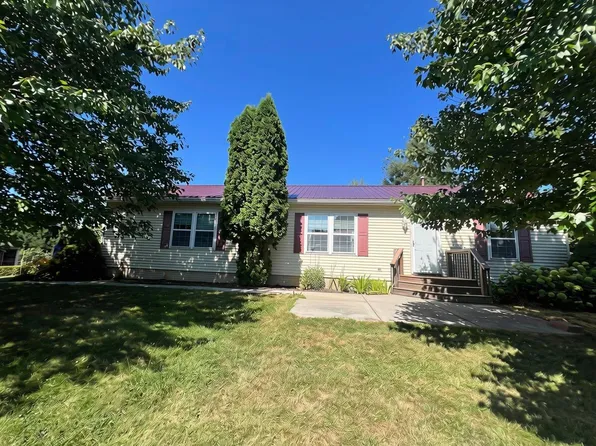 11780 Grass Lake Rd, Hillsdale, MI 49242
