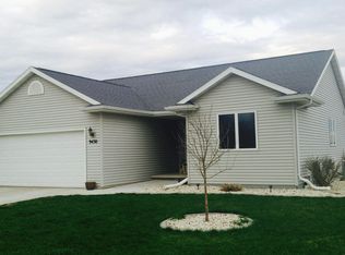 N9430 Cumberland Dr, APPLETON, WI 54915