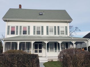 11 Perkins Ave #1A, Narragansett, RI 02882