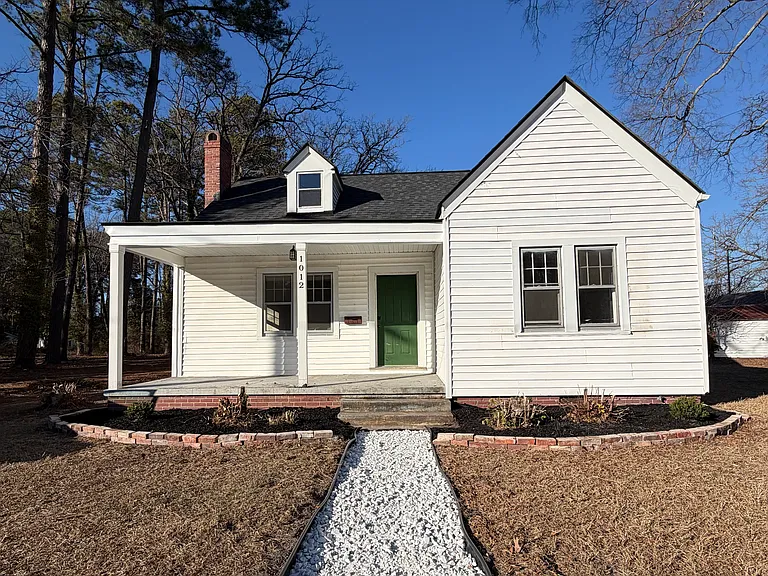 1012 Hammond St — Photo 1