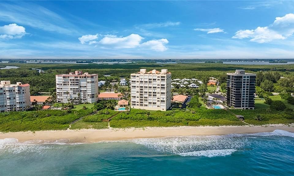 Home For Sale In Ocean Pearl