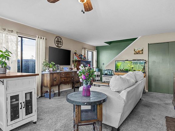 4th image of 517-28 1/2 Rd #4E