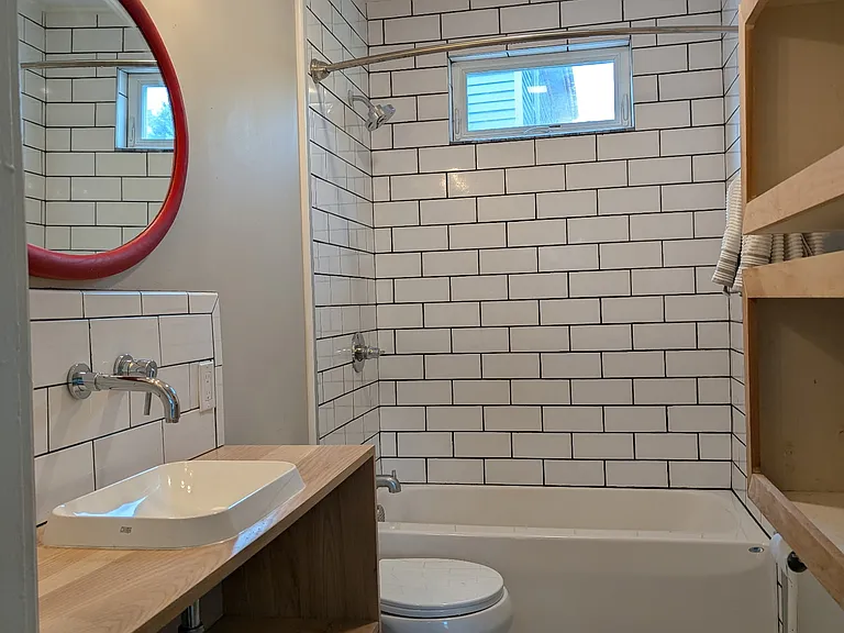 13 Hammond St #1 — Photo 2