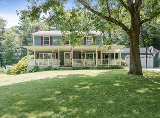 16 Highfield Dr, Lancaster, MA 01523