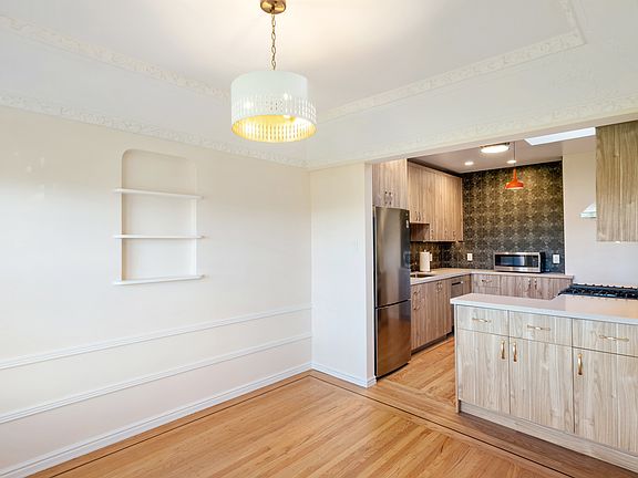 4th image of 88-90 Rossi Ave #88