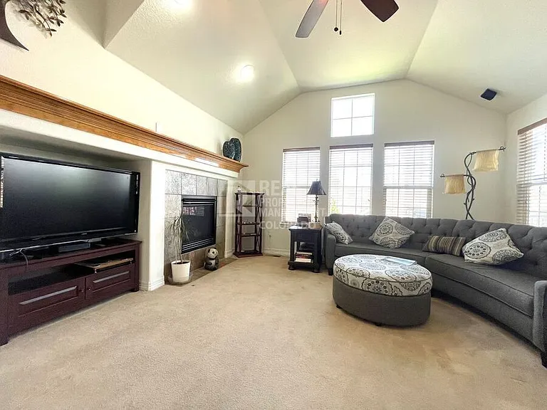 7586 S Biloxi Ct — Photo 5