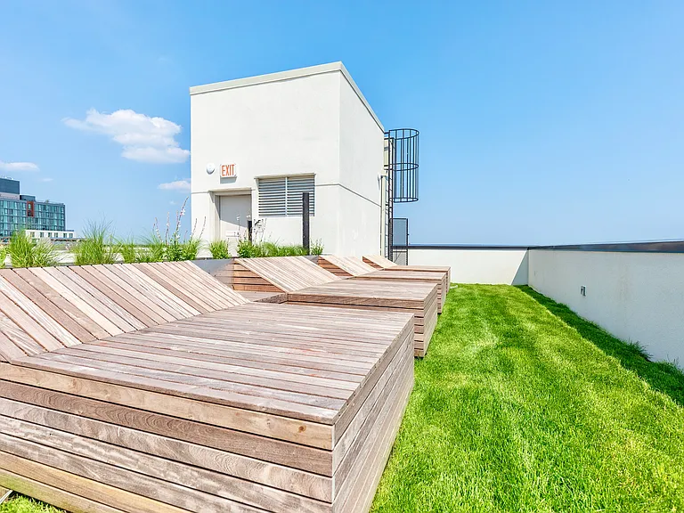 1051 Pacific St #4C — Photo 7