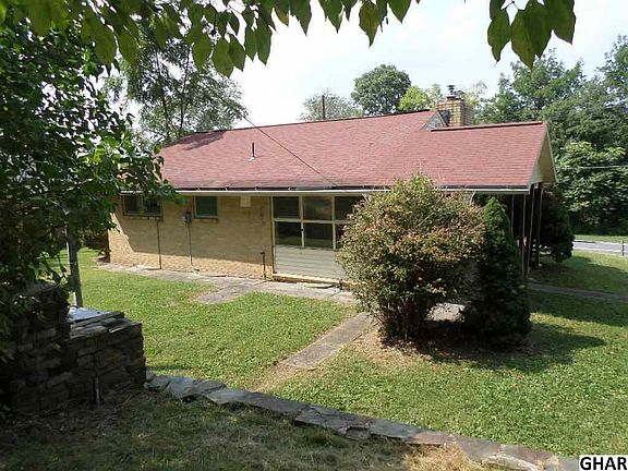 4th image of 200 Park Dr