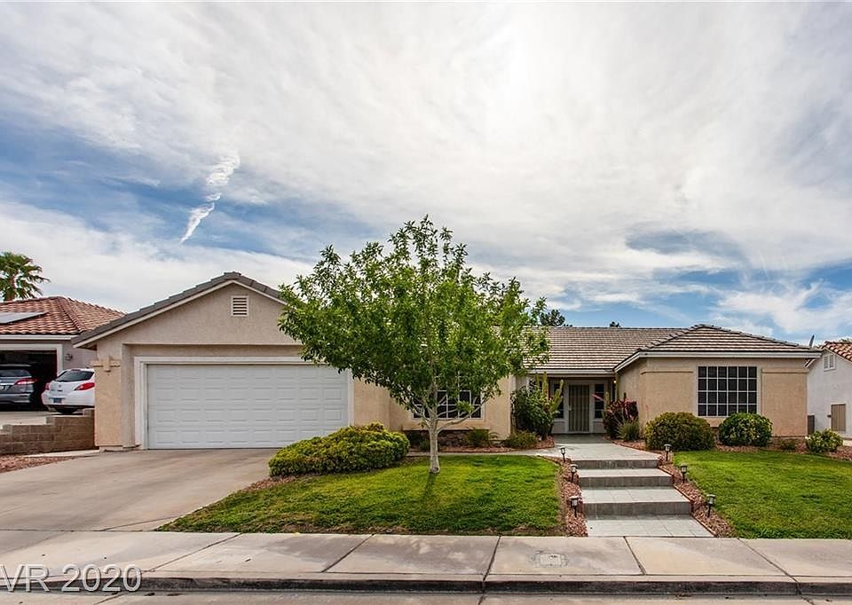 1st image of 309 Carole Little Ct