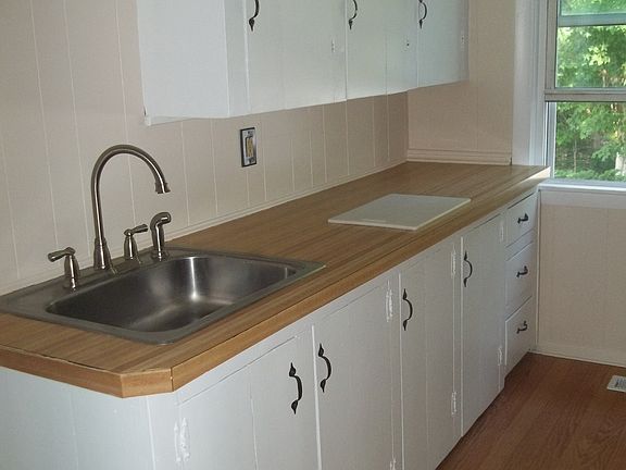 Eat in Kitchen