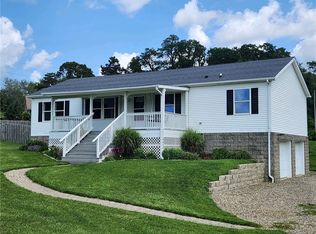 7285 Water St, Fairview, PA 16415