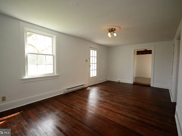 12108 Auburn Rd — Photo 12