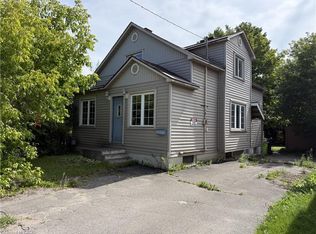 651 Wallace Ter, Sault Ste Marie, ON P6C1M1