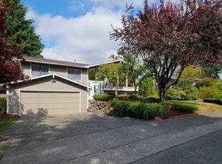 12512 SE 65th St, Bellevue, WA 98006