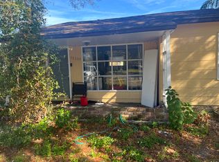 10209 Newport Cir, Tampa, FL 33612