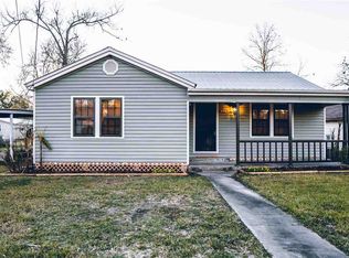335 Tomlinson St, Sour Lake, TX 77659