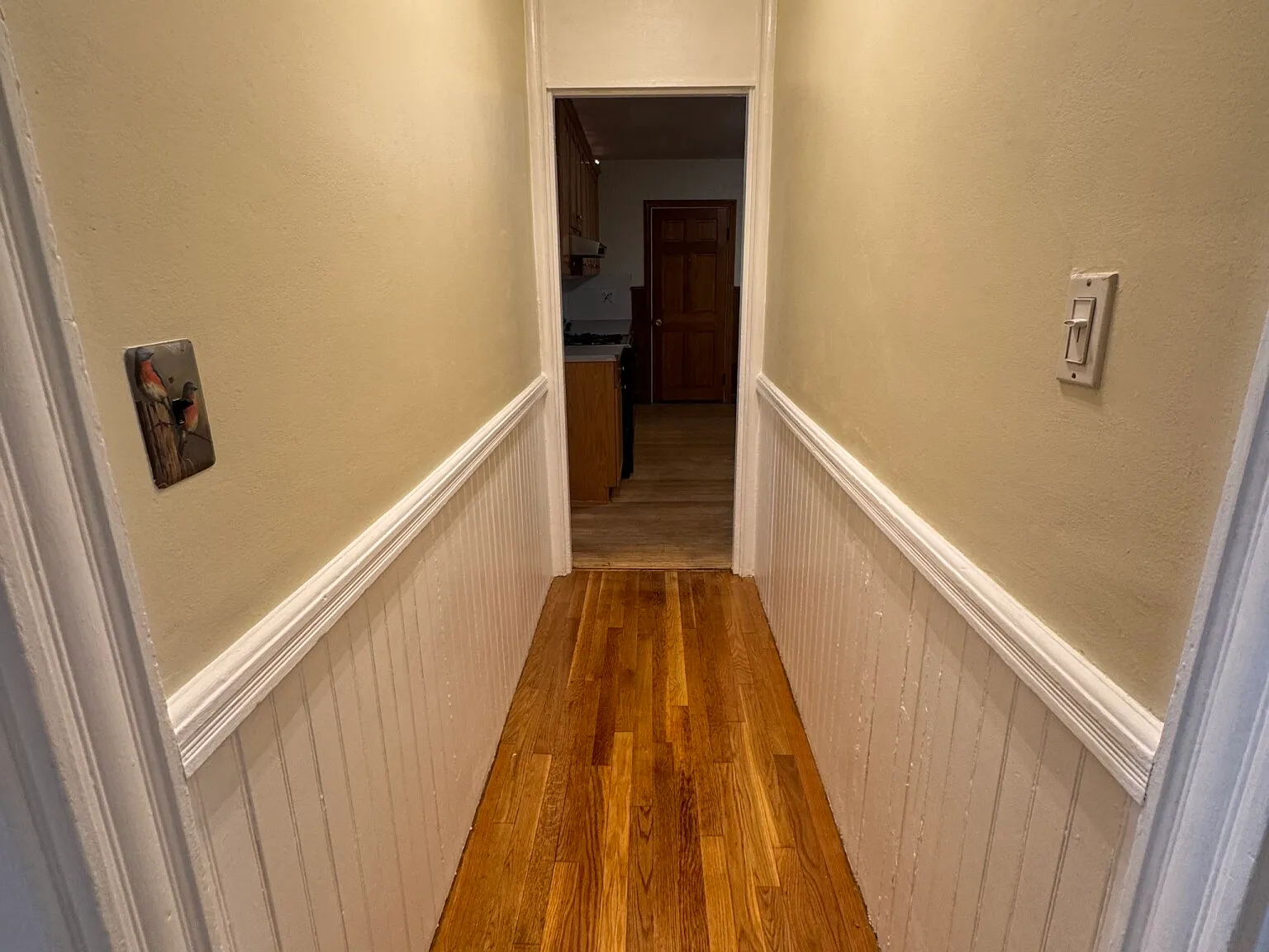 3 bed, 9999 sqft, $3,300 — Photo 4