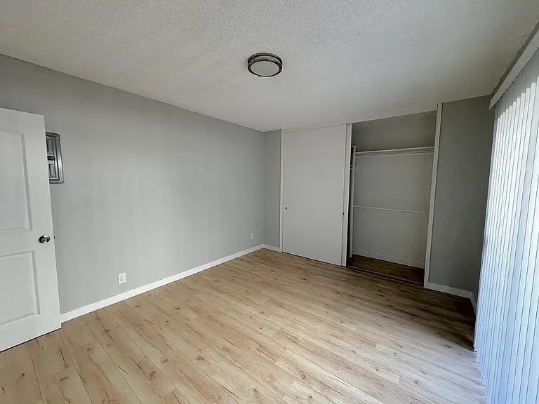 5505 Corteen Pl #7 — Photo 21