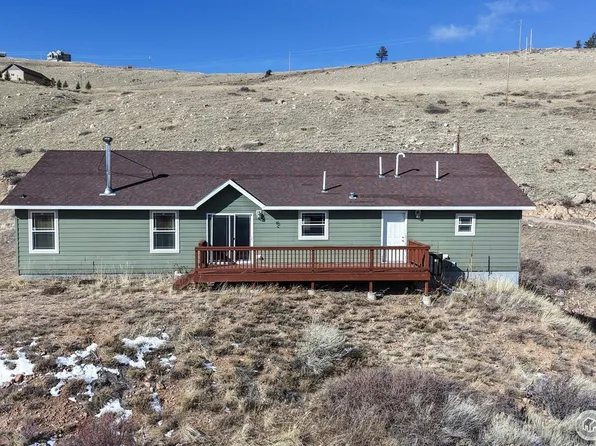 38 Carson Peak Ct, Livermore, CO 80536