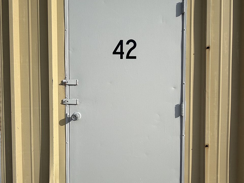 1st image of 1020 S Santiago Dr #42