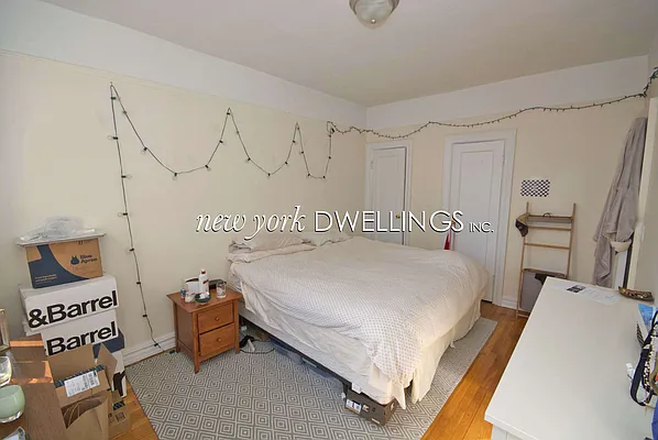 Rented by New York Dwellings LLC | media 15