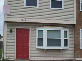 1521 Worthington Row Dr, Columbus, OH 43235