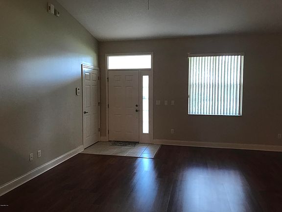 3rd image of 362 Lake Dr