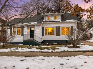 210 Wilson St, Belding, MI 48809