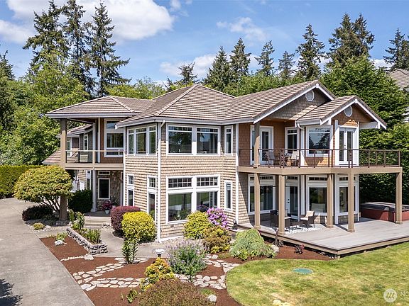 3rd image of 12320 98th Avenue Ct NW