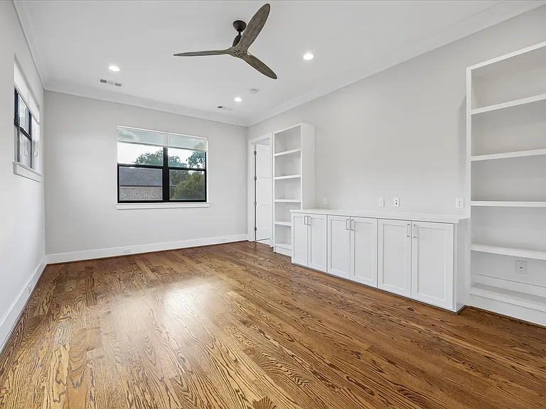 4919 Holt St — Photo 20