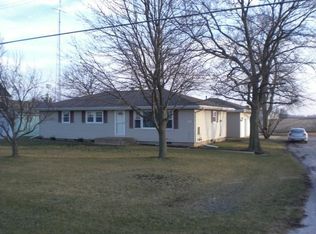 803 W Oak St, Fairbury, IL 61739
