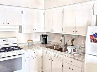 1812 Remington Rd APT 3, Rockford, IL 61108