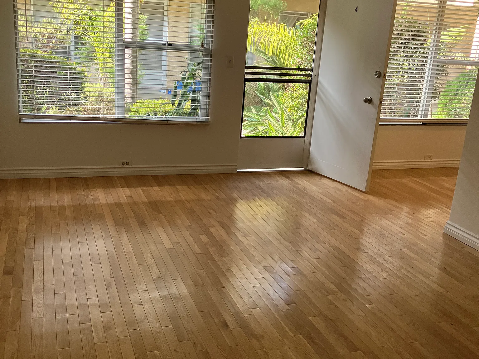 1 bed, 10 sqft, $2,695 — Photo 4