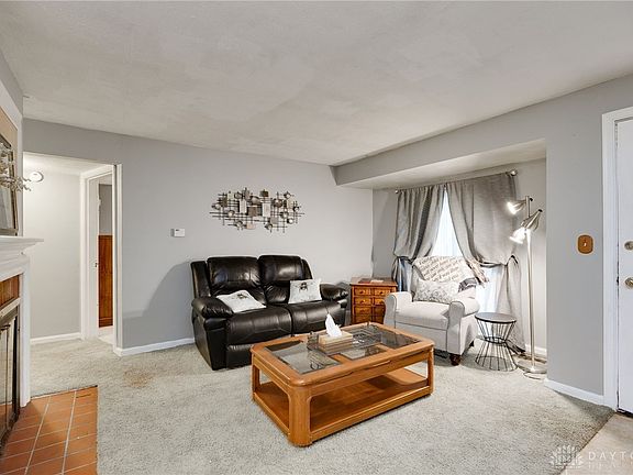 5th image of 1133 Chelsea Ave