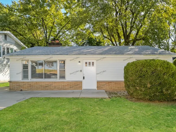 152 Flora Dr, Saint Louis, MO 63135