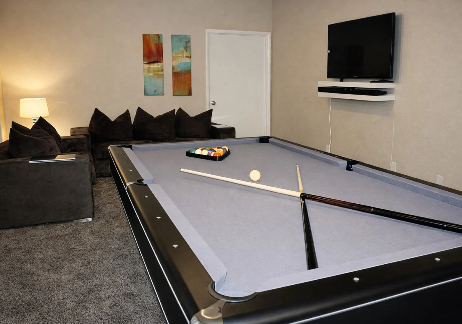 Modern Home w/ Private Pool, Spa, Pool Table — Photo 2