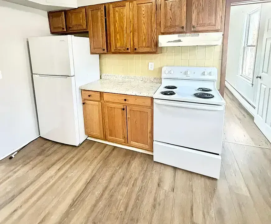 41 Osborn Ave #2