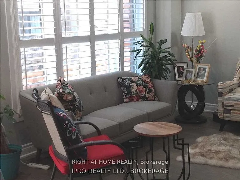 20 Bradshaw Dr — Photo 17