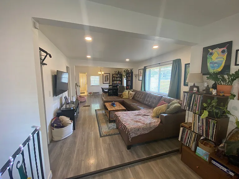 235 S Alcott St — Photo 5