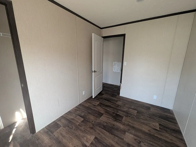Swan Lake - Rent to Own — Photo 50