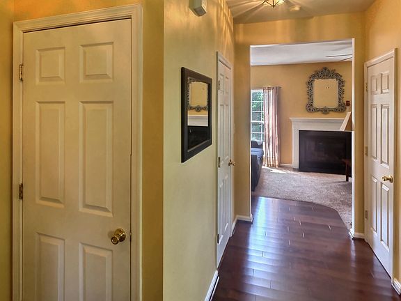 3rd image of 2138 Blue Spruce Dr